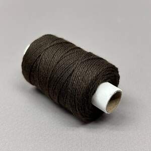 Особопрочные нитки 300 ПП, цвет 047 Особопрочные нитки 300 ПП, цвет 047