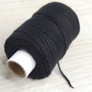 Особопрочные нитки 300 ПП, цвет черный Особопрочные нитки 300 ПП, цвет черный