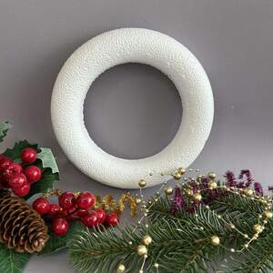 Пенопластовая основа под венок 16 см Пенопластовая основа под венок 16 см