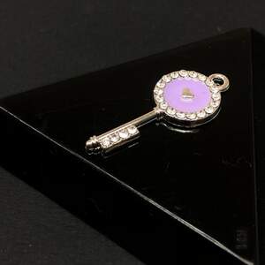 Подвеска Ключик сиреневый 12х31 мм, цвет Сталь