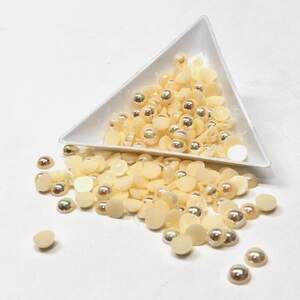 Полубусины перламутровые 6 мм, 20 гр/уп цвет - айвори с АВ покрытием - А5 Полубусины перламутровые 6 мм, 20 гр/уп цвет - айвори с АВ покрытием - А5