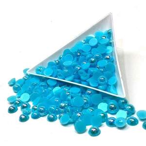 Полубусины перламутровые 6 мм, 20 гр/уп цвет - голубой с АВ покрытием - А3 Полубусины перламутровые 6 мм, 20 гр/уп цвет - голубой с АВ покрытием - А3