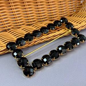 Протяжка декоративная в стразах 5,5х11 см #13444 - черный Протяжка декоративная в стразах 5,5х11 см #13444 - черный