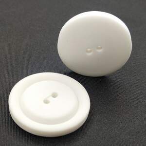 Пуговица пальтовая (пиджачная) Ø-28мм цвет белый Пуговица пальтовая (пиджачная) Ø-28мм цвет белый
