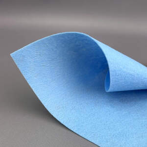 Фетр 1 мм, 20х30 см, цвет - голубой С76 Фетр 1 мм, 20х30 см, цвет - голубой С76