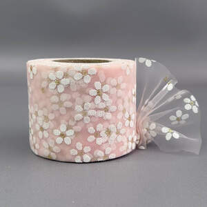 Фатин в рулонах 6 см, моток 22 м - персиковый в ромашку