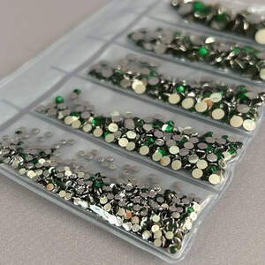 Набор страз для дизайна и декора холодной фиксации -1000 шт зеленый