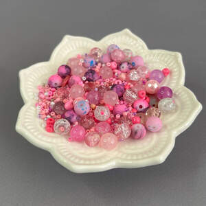 (40 гр) Бусины стеклянные Микс цветов и размеров 8 мм - розовый