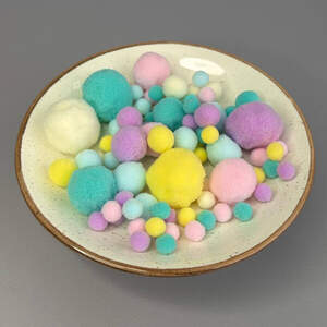 Помпоны для творчества 1-3 см, 130 шт/упаковка - пастельный микс