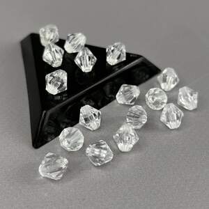 (20 гр) Бусины пластик биконус Ø10 мм, - прозрачный