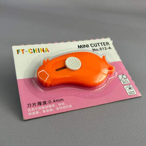 Мини-нож канцелярский 7 см, лезвие 4 мм