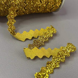 Бархатная лента зиг-заг с люрексом 1см - золотая (#02)