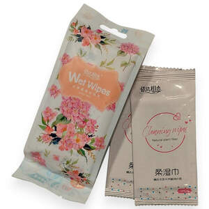 Влажные салфетки WetWipes в индивидуальной упаковке, 10шт