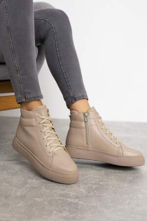 Жіночі кеди шкіряні зимові бежеві Yuves 165 на меху