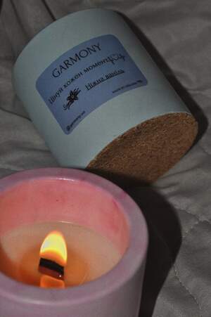 Свічка в стакані з ароматом 