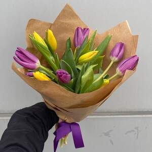 Мікс букет тюльпанів