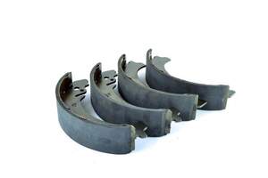 Колодки тормозные 2101-2107, 2121-21214, 2123 задние (металл 4 мм) СТ (к-кт 4 шт) ПТИМАШ