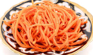 Spicy shredded carrots