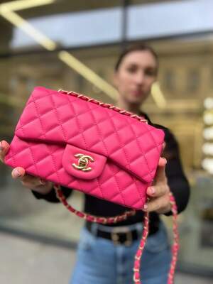 Женская сумка Chanel 20 молодежная сумка шанель через плечо из мягкой экокожи изящная брендовая сумочка Женская сумка Chanel 20 молодежная сумка шанель через плечо из мягкой экокожи изящная брендовая сумочка