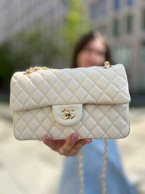 Женская сумка Chanel 25 молодежная сумка шанель через плечо из мягкой экокожи изящная брендовая сумочка Женская сумка Chanel 25 молодежная сумка шанель через плечо из мягкой экокожи изящная брендовая сумочка