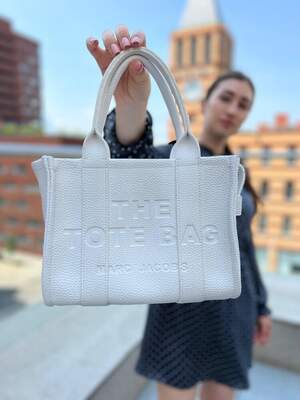 Женская сумка Marc Jacobs Tote mini MJ Марк Джейкобс Большая сумка шопер на плечо легкая сумка из экокожи Женская сумка Marc Jacobs Tote mini MJ Марк Джейкобс Большая сумка шопер на плечо легкая сумка из экокожи