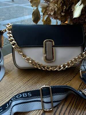 Женская сумка Marc Jacobs Shoulder Bag Марк Джейкобс маленькая сумка на плечо легкая сумка из экокожи Женская сумка Marc Jacobs Shoulder Bag Марк Джейкобс маленькая сумка на плечо легкая сумка из экокожи