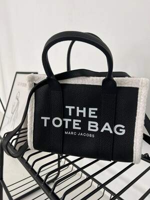 Женская сумка Marc Jacobs Tote MJ Марк Джейкобс Большая сумка шопер на плечо легкая сумка из экокожи Женская сумка Marc Jacobs Tote MJ Марк Джейкобс Большая сумка шопер на плечо легкая сумка из экокожи
