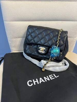 Женская сумка Chanel mini молодежная сумка шанель через плечо из мягкой экокожи изящная брендовая сумочка Женская сумка Chanel mini молодежная сумка шанель через плечо из мягкой экокожи изящная брендовая сумочка