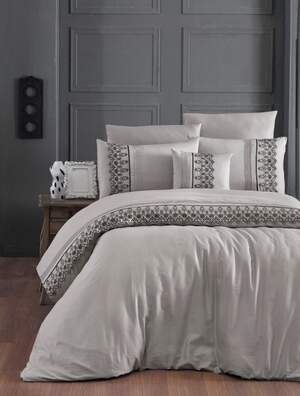 Однотонна сатинова постільна білизна First Choice