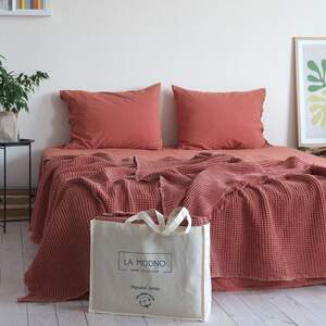 Покривало вафельне LA MODNO PIKE STONEWASHED Terra 220*240 Покривало вафельне LA MODNO PIKE STONEWASHED Terra 220*240